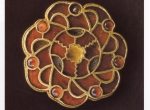 Fig. 3. Gold disc brooch decorated in cloisonné technique. Schwerin-Mueß (Die Langobarden. Das Ende der Völkerwanderung, Katalog zur Ausstellung im Rheinischen LandesMuseum Bonn 22.8.2008 – 11.1.2009, p. 231).