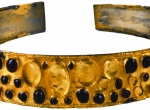 2. Gold Hunnic diadem from the region of Odessa. Römisch-Germanisches Museum in Cologne (A. Koch 2007).