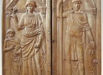 Fig. 4. Diptich of Stilicho and his family (J. Frings, H. Willinghöfer, Rom und die Barbaren. Europa zur Zeit der Völkerwanderung, Bonn 2008)