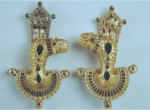 Fig. 2. Pair of matching lion brooches, Hungarian National Museum in Budapest (from W. Seipel 1999).