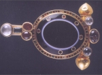 Fig. 3. Imperial brooch with onyx, Hungarian National Museum in Budapest (from W. Seipel 1999).